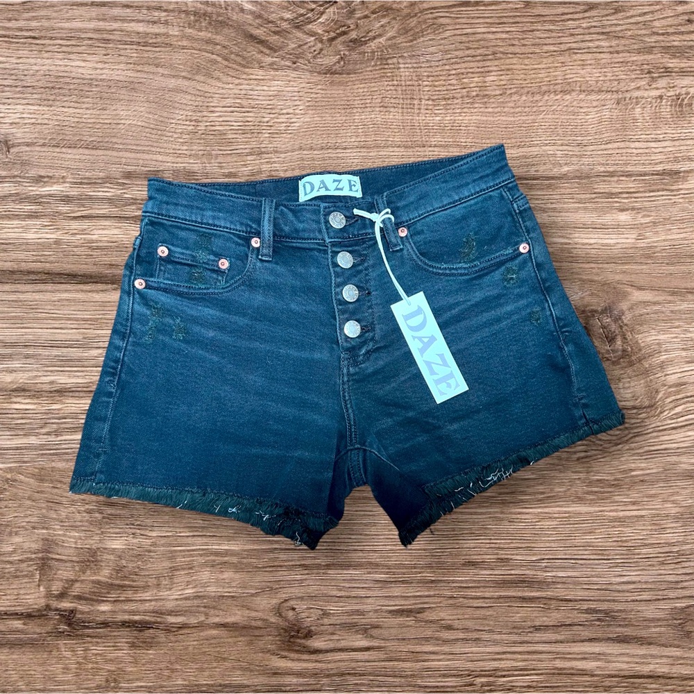 Daze Women's Black Denim Shorts